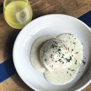 Single Biscuit w/ Gravy